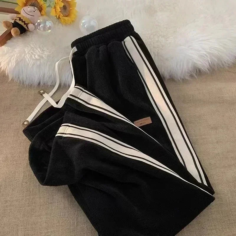 Luxe | Women's Corduroy Wide-Leg Fleece Sweatpants for Pilates Class