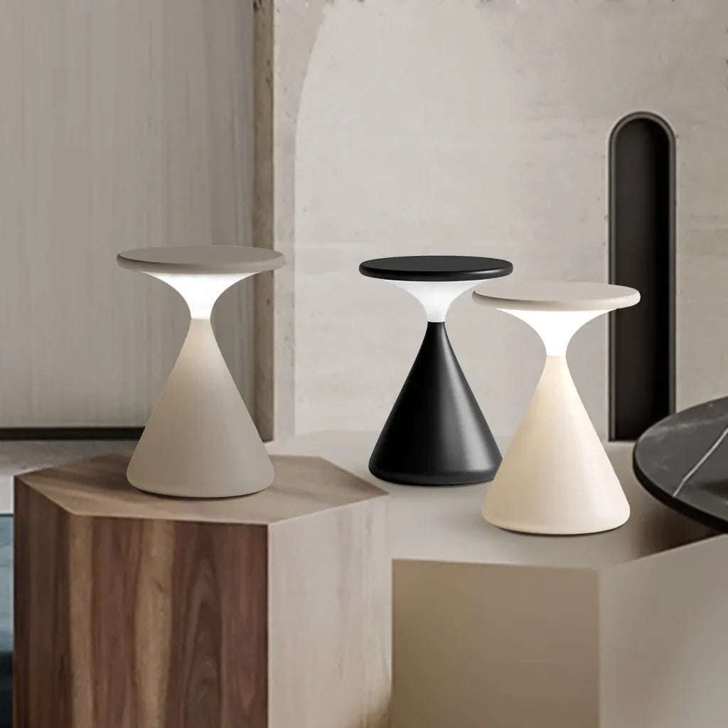 Aeron Hourglass | Trådløs Bordlampe 1