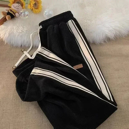 Luxe | Women's Corduroy Wide-Leg Fleece Sweatpants for Pilates Class