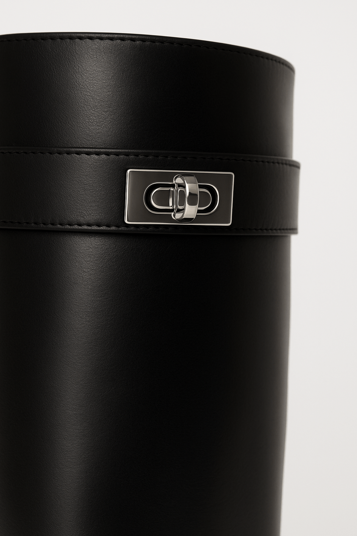 Serena | Women's Knee-High Leather Boots Sleek Minimal